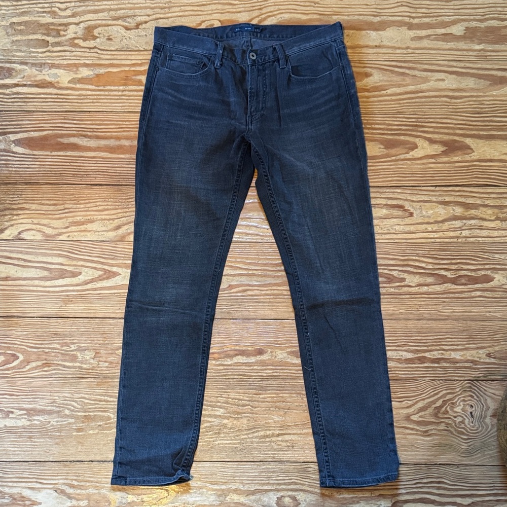 Ladies’ Thompson Fit Gray Jeans